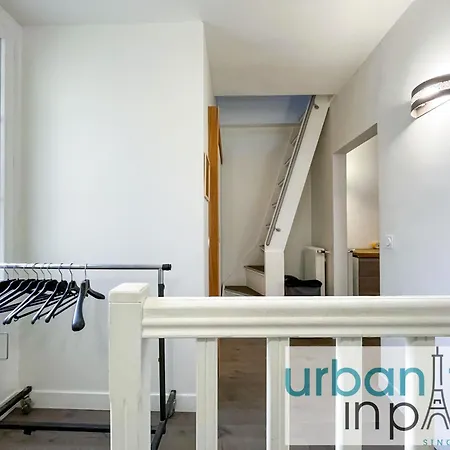 195 - Saint Denis Triplex Apartment *