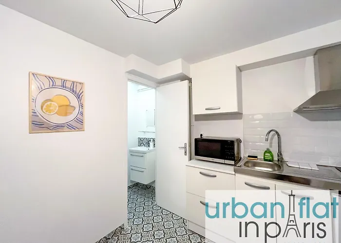 195 - Saint Denis Triplex Апартаменты *