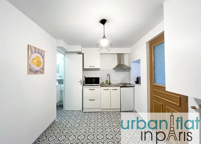 195 - Saint Denis Triplex דירה