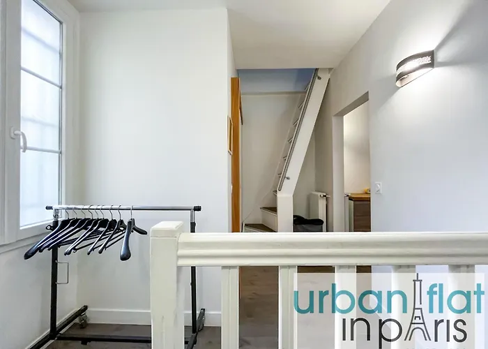 195 - Saint Denis Triplex Apartment *